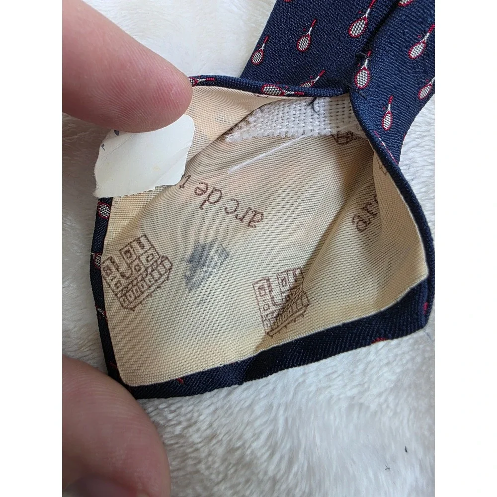 Vintage Sears The Mens Store Arc de Triomphe Navy Tennis Racket Silk‎ Blend Tie
